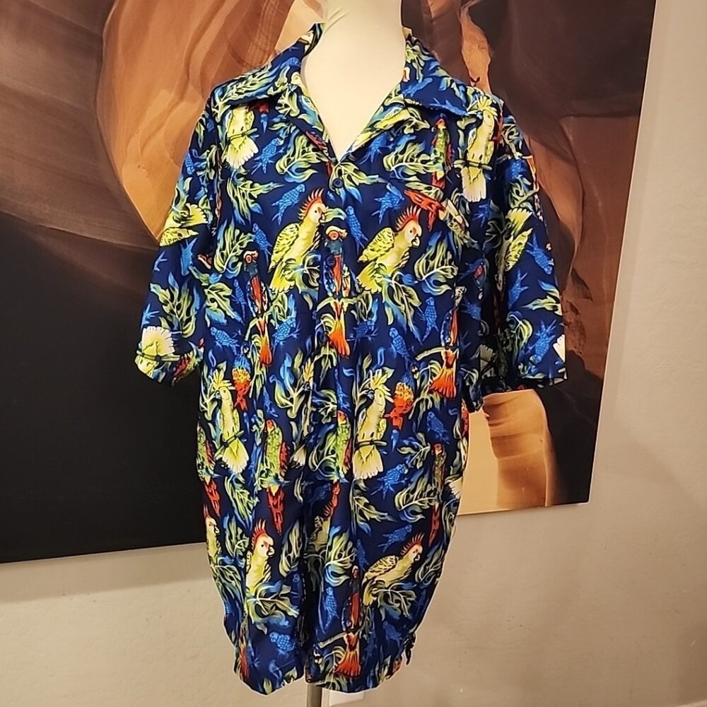 Pacific & Co Tropical Button Down Shirt Men’s Size Large Birds Parrot Hawaiian